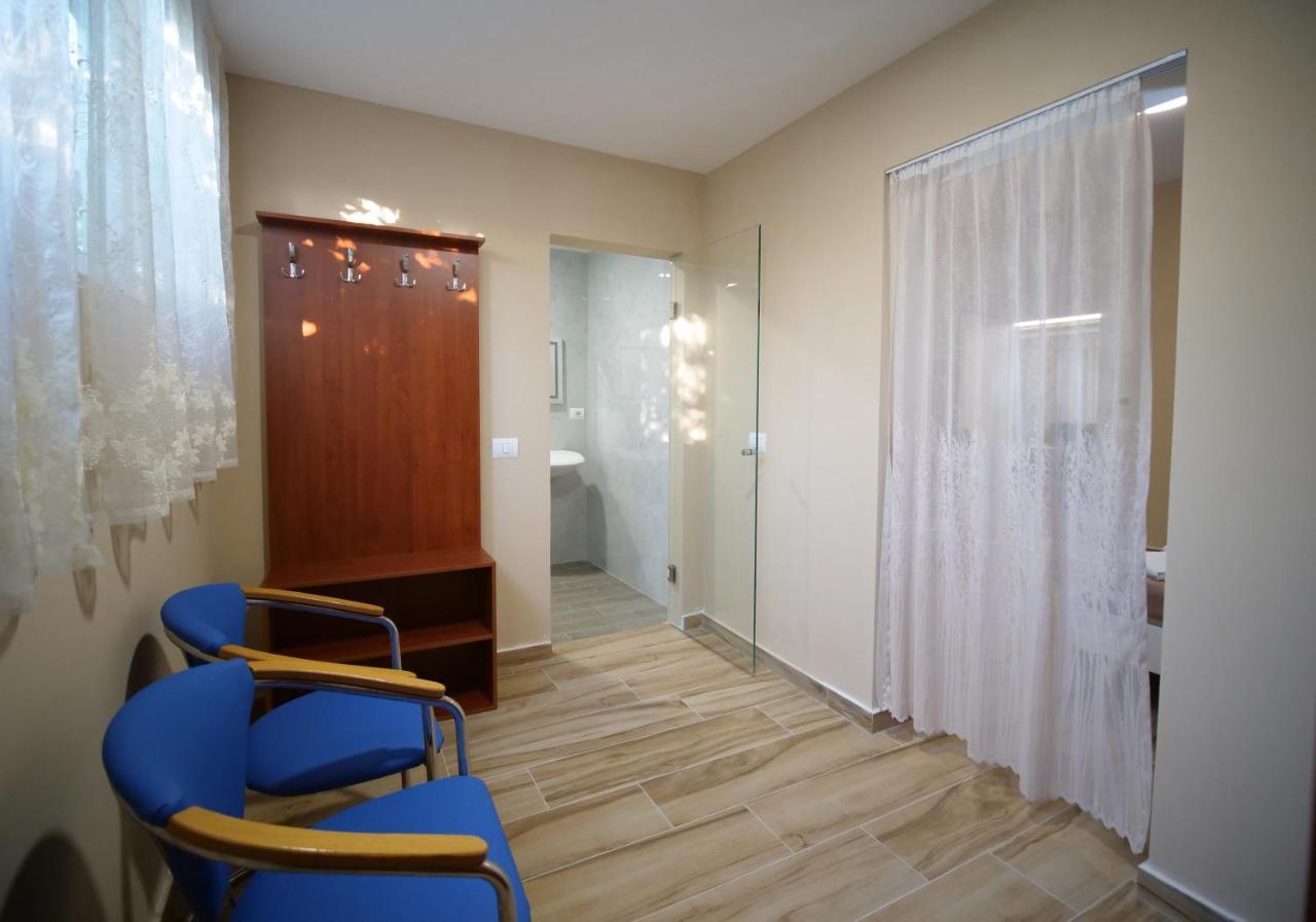 Hanna & Solei Hotel Berat Exterior photo
